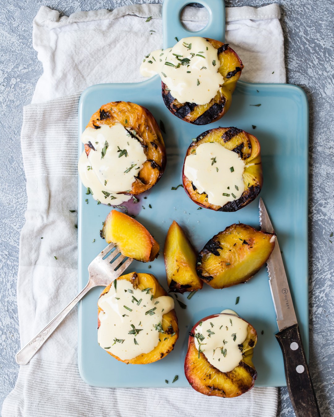 grilled-peaches-02