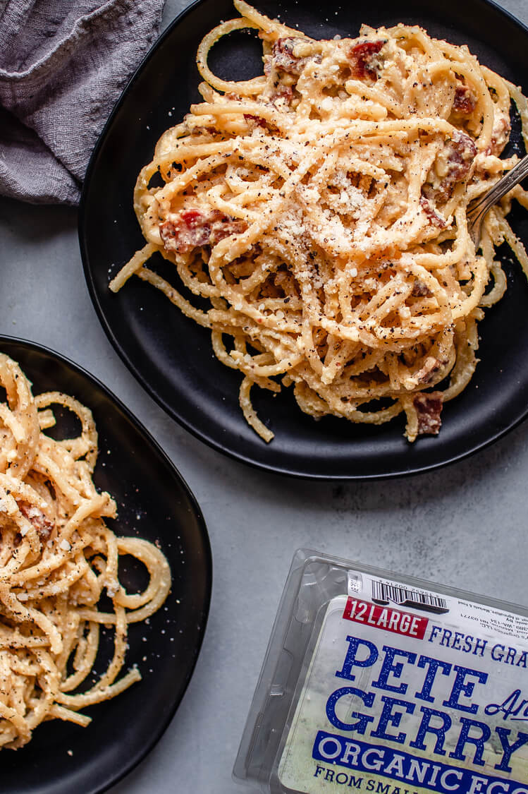 This pasta carbonara is a classic, thanks to the delicious and rich, egg-based sauce. We topped our pasta with parmesan cheese, diced bacon, and fresh black pepper. | peteandgerrys.com 