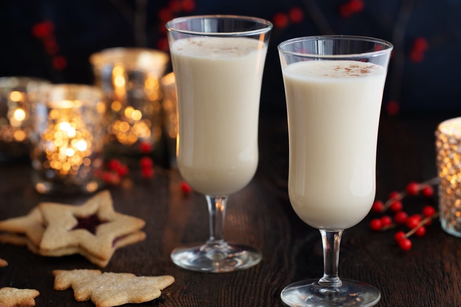 This old fashioned eggnog is made with slow-simmered organic eggs, sugar, heavy cream, rum, cognac, bourbon, and fresh nutmeg. | peteandgerrys.com 