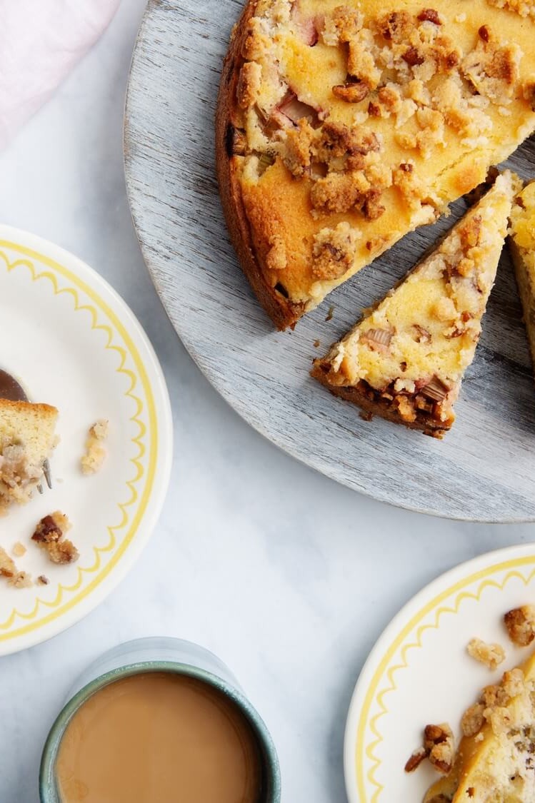 This keto rhubarb coffee cake is made with fresh rhubarb, whey protein powder, and almond milk. The cake is baked until golden brown. | peteandgerrys.com 